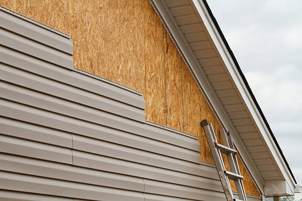 24/7 Emergency Siding experts in Milldale, CT